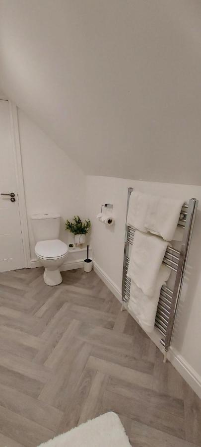 The Paget Suite Great Wyrley Εξωτερικό φωτογραφία